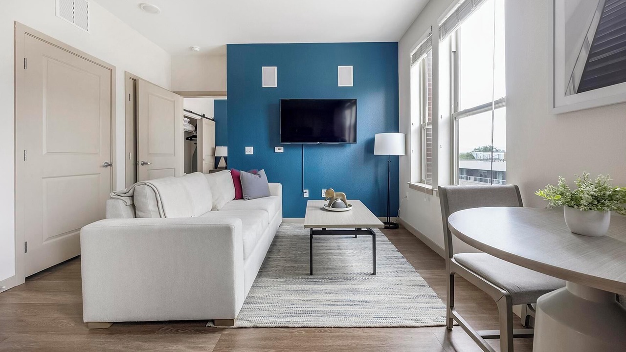 Photo of Livingroom in West Colfax