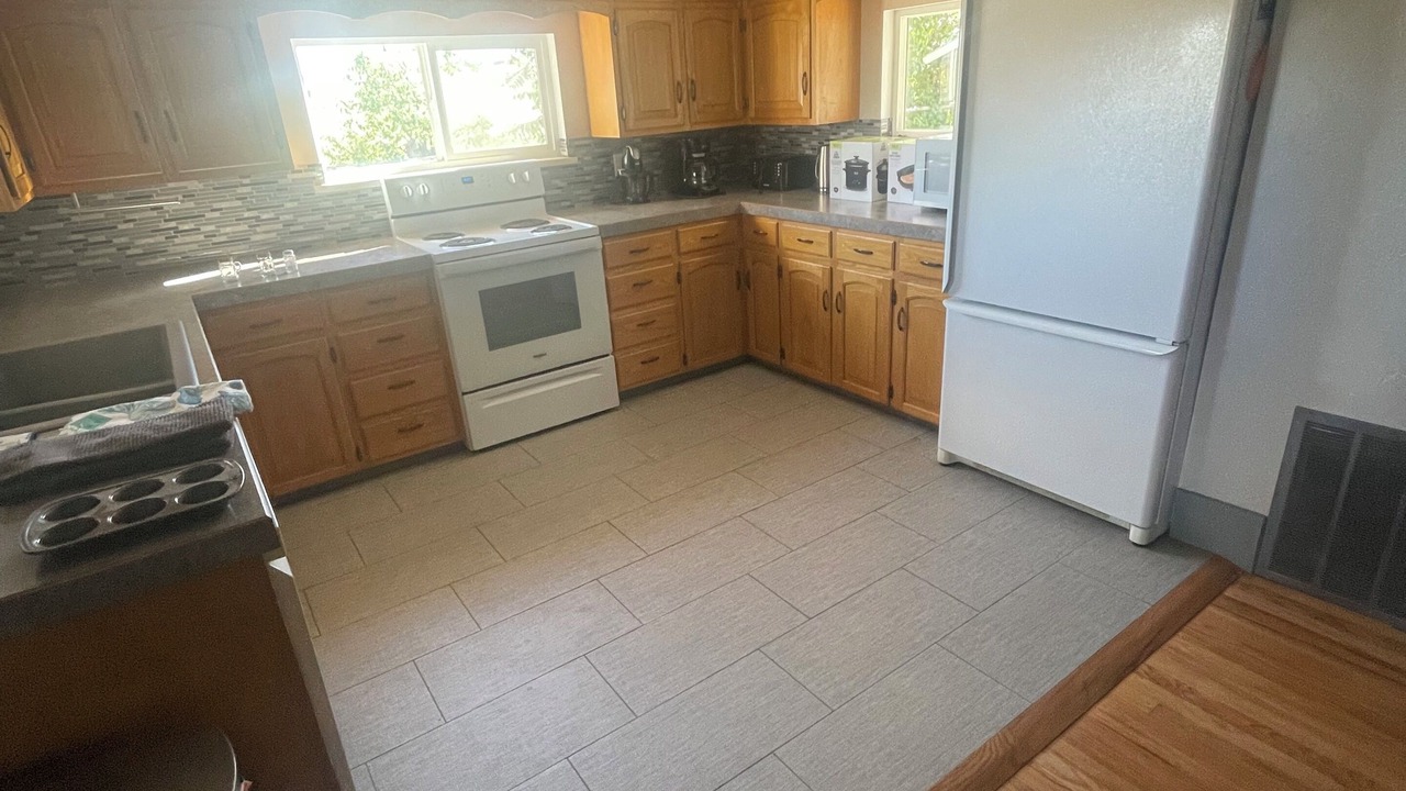 Photo of Kitchen in Lazear