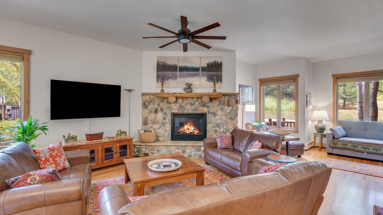 Photo of Livingroom in Steamboat Springs