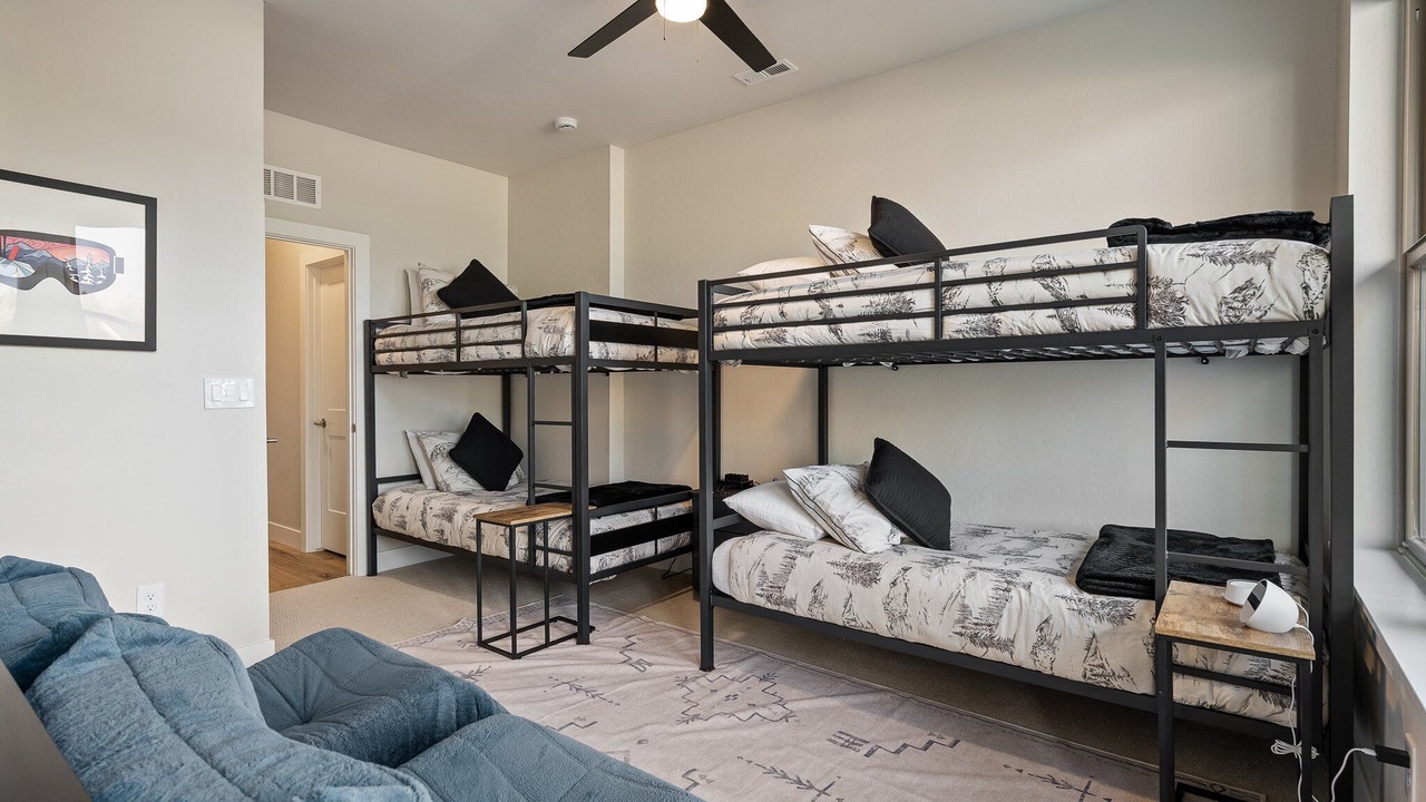 Photo of Bedroom in Rendezvous
