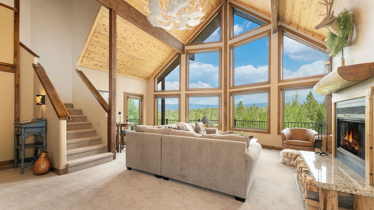Photo of Livingroom in Granby