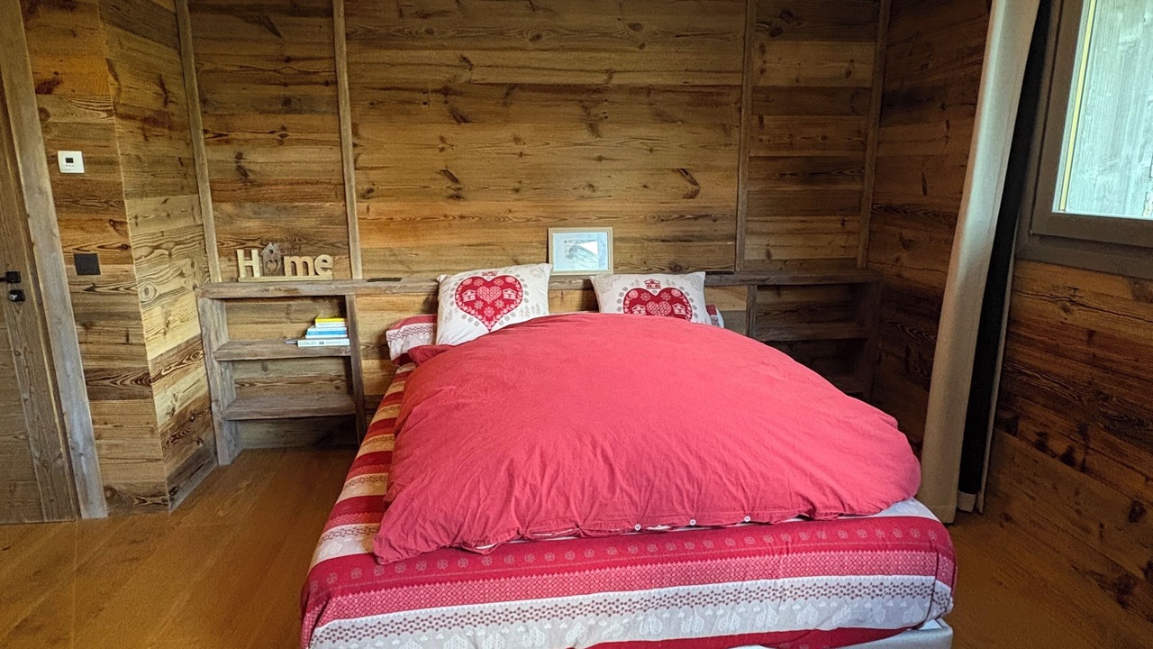 Photo of Bedroom in Les Allues