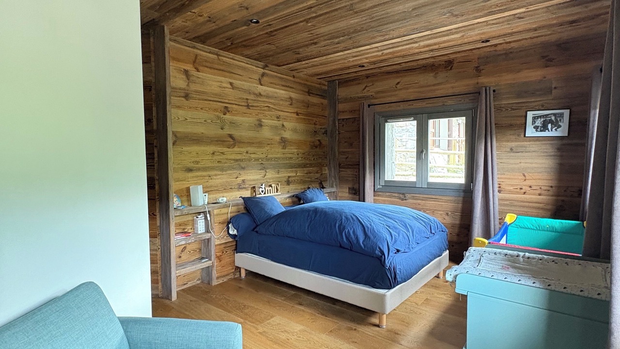 Photo of Bedroom in Les Allues
