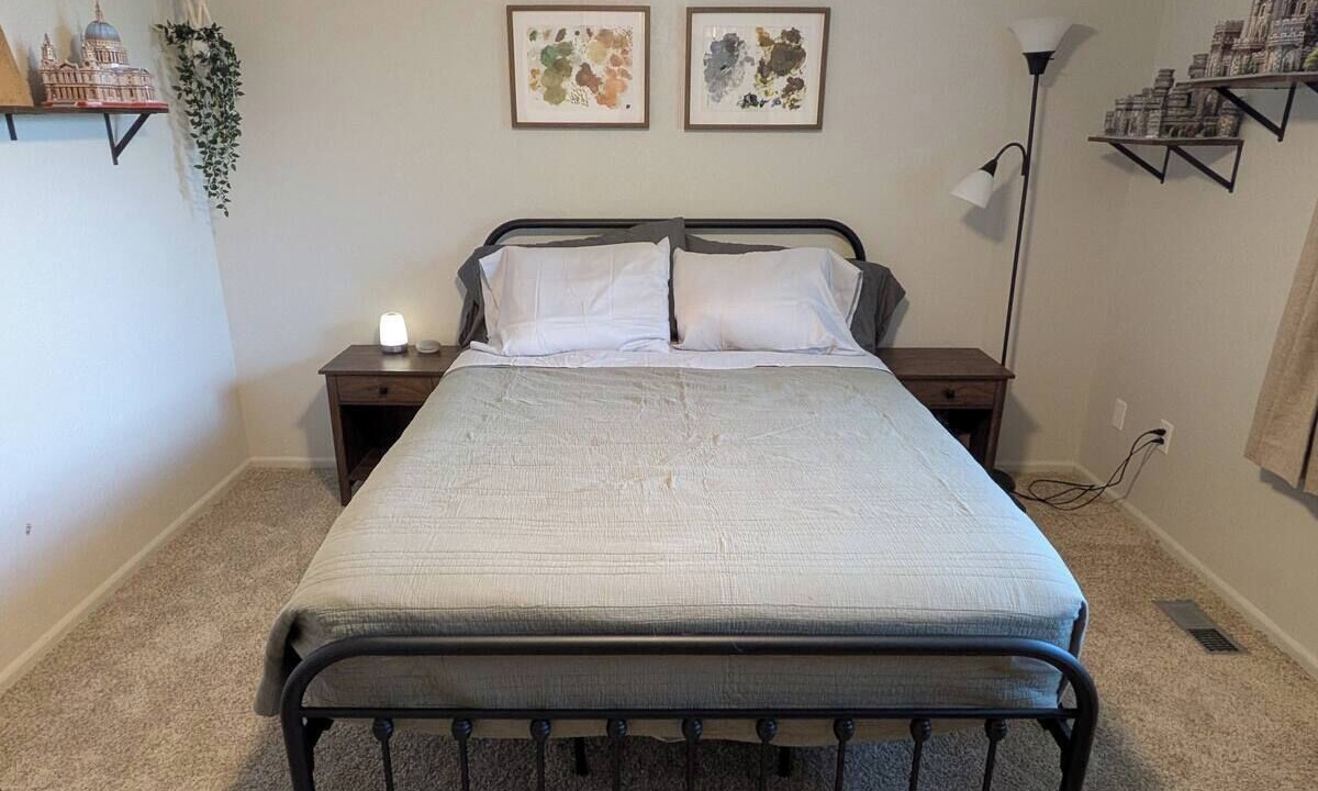 Photo of Bedroom in Lakewood