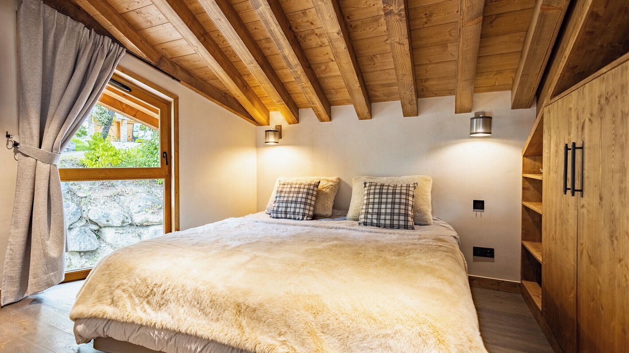 Photo of Bedroom in Les Allues