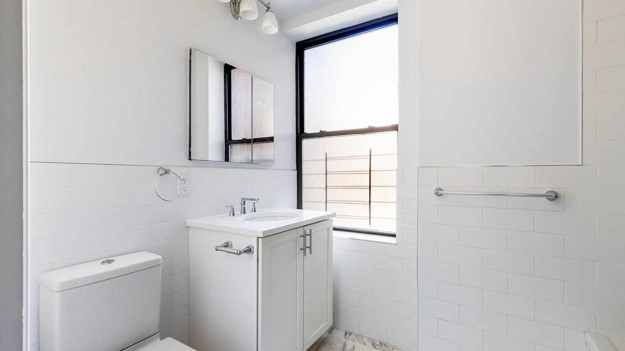 Photo of Bathroom in Bloomingdale