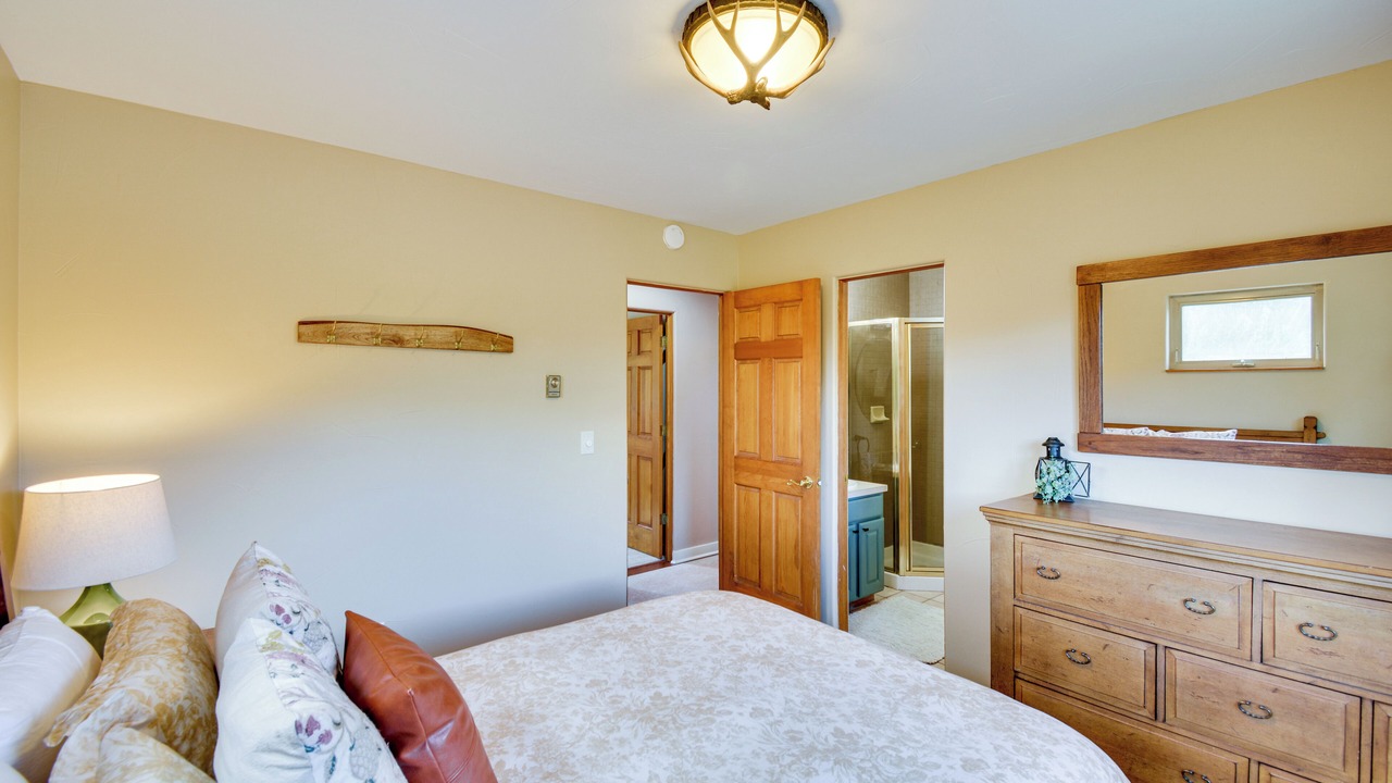 Photo of Bedroom in Alma