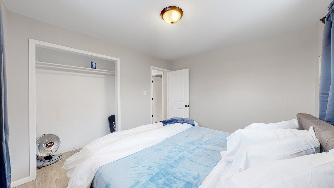 Photo of Bedroom in Twin Lakes