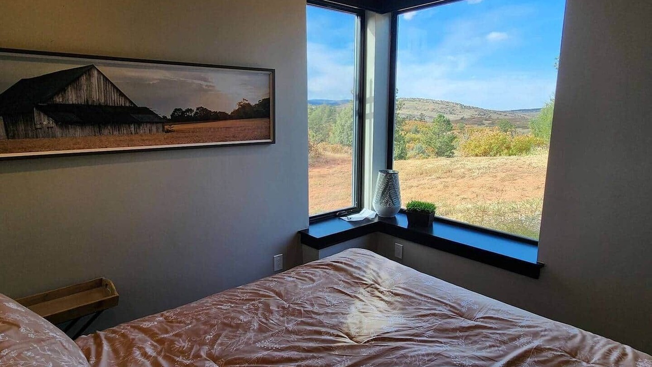 Photo of Bedroom in Larkspur