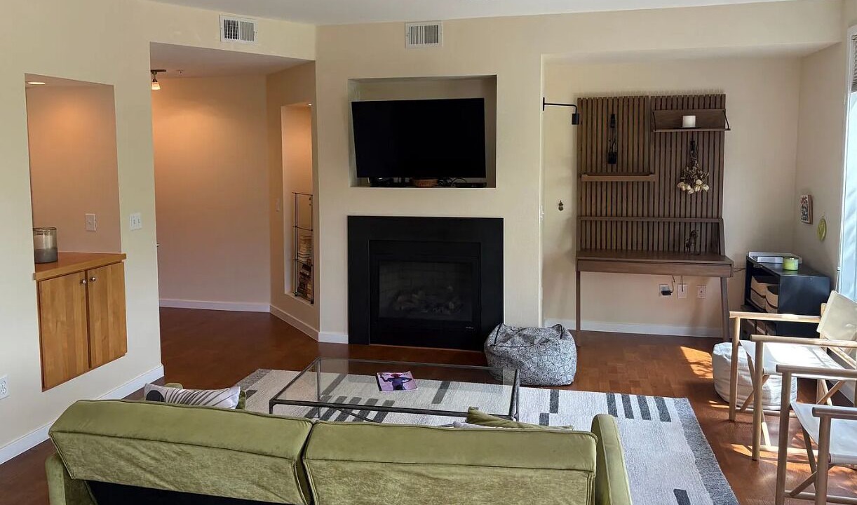 Photo of Livingroom in Dakota Ridge - Northbriar