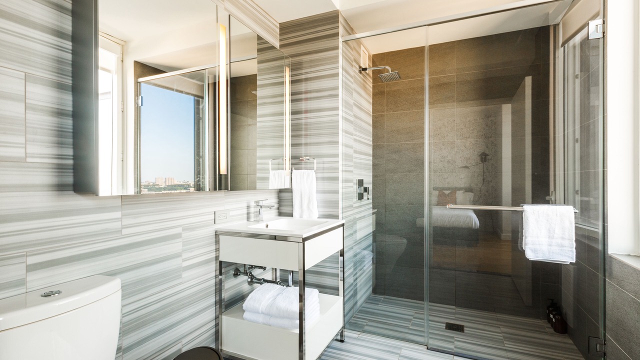 Photo of Bathroom in Theater District