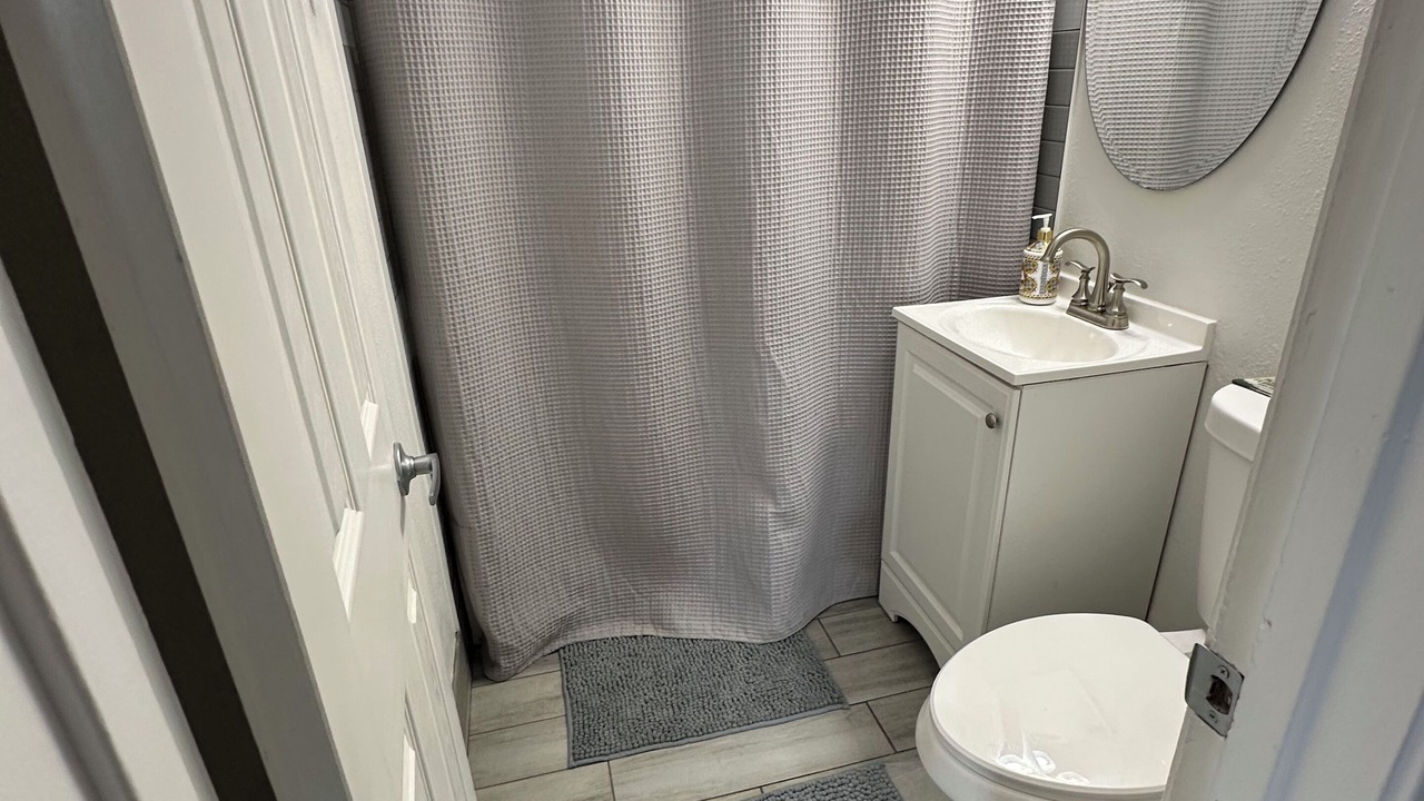 Photo of Bathroom in Mar Lee
