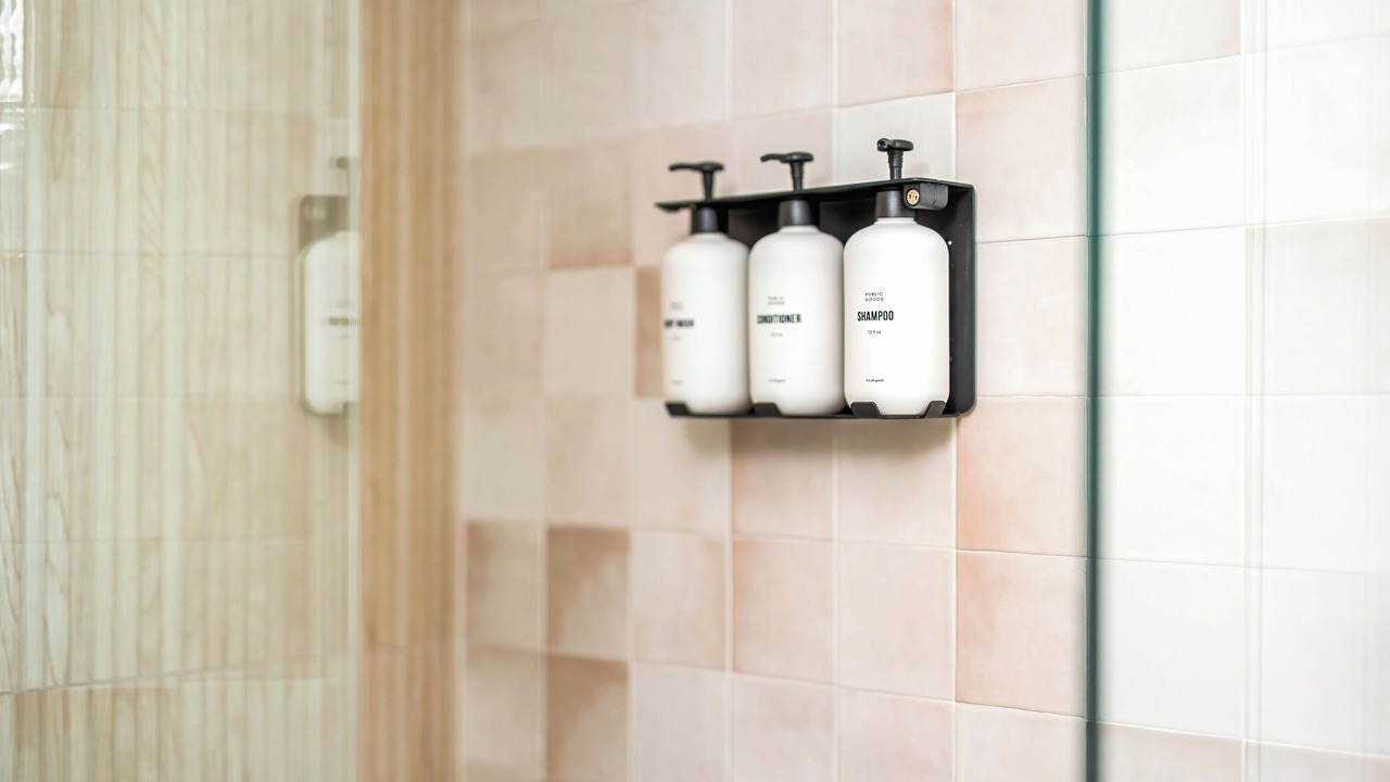 Photo of Bathroom in Stagetop