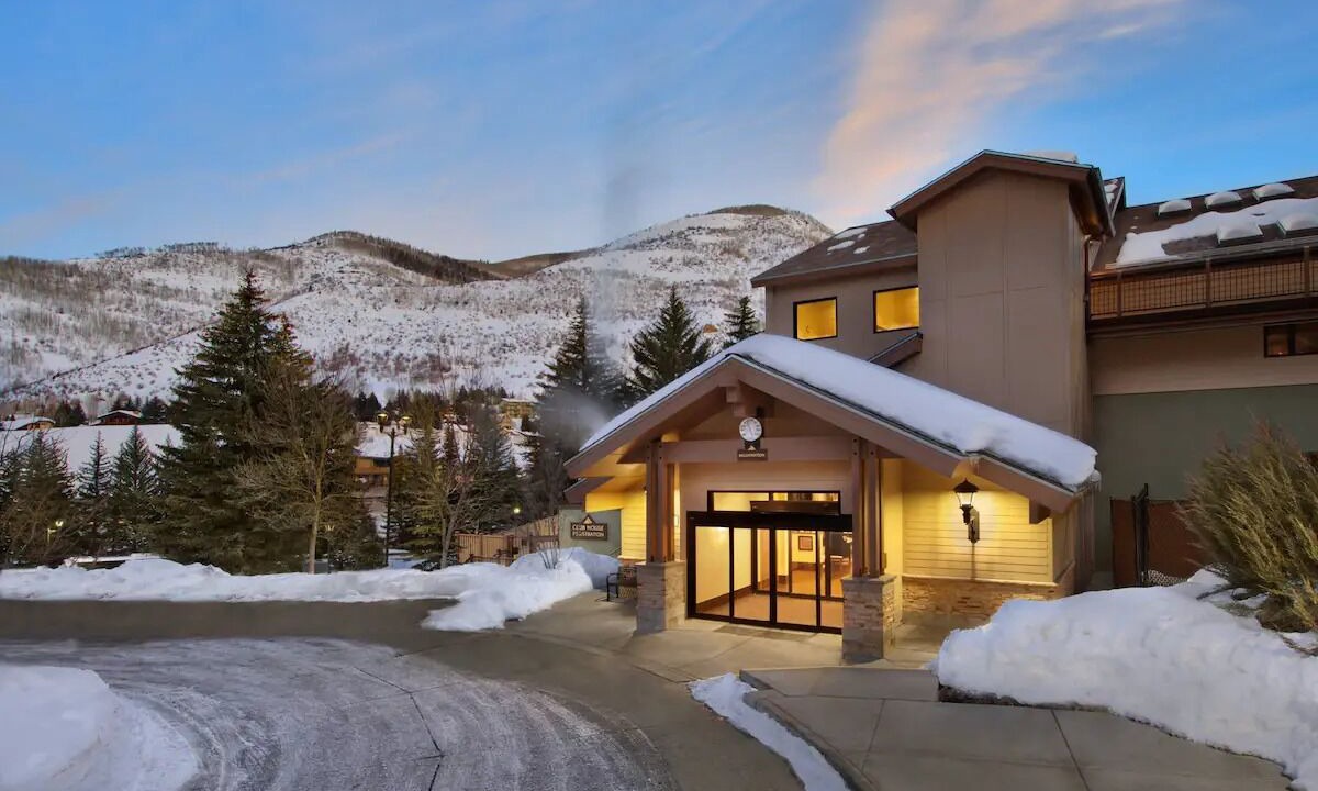 Photo of Outdoor in Highland Meadows