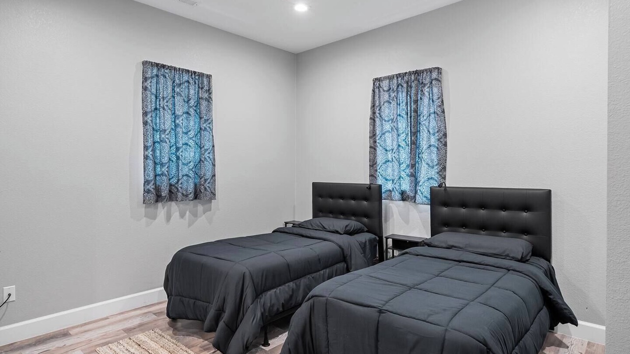 Photo of Bedroom in Uptown