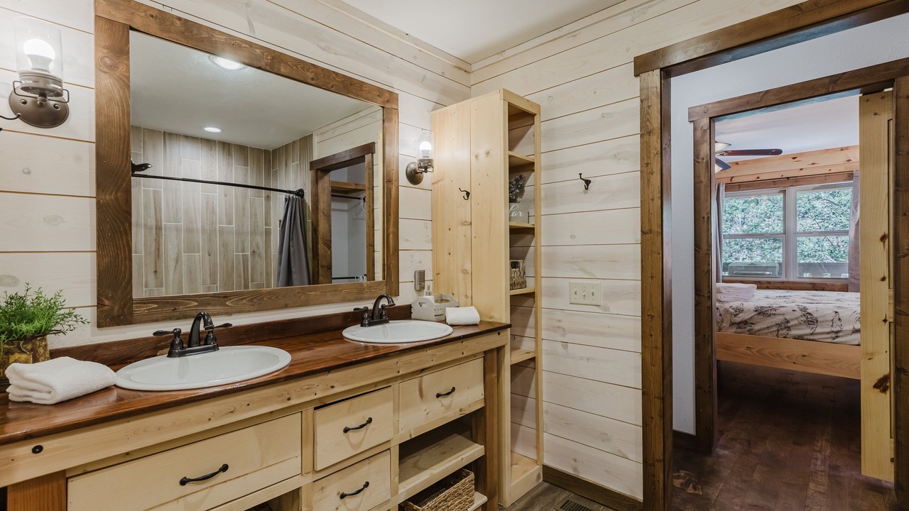 Photo of Bathroom in San Juan River Village