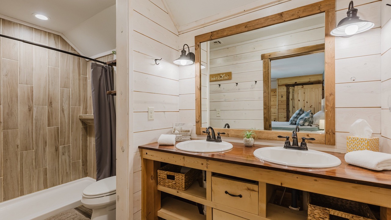 Photo of Bathroom in San Juan River Village