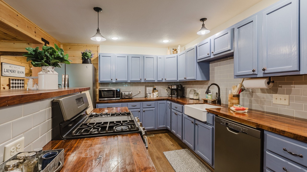 Photo of Kitchen in San Juan River Village