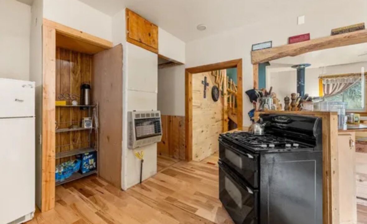 Photo of Kitchen in Hesperus