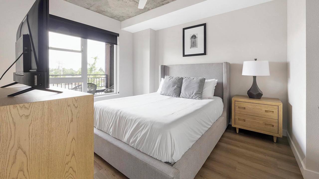 Photo of Bedroom in Englewood