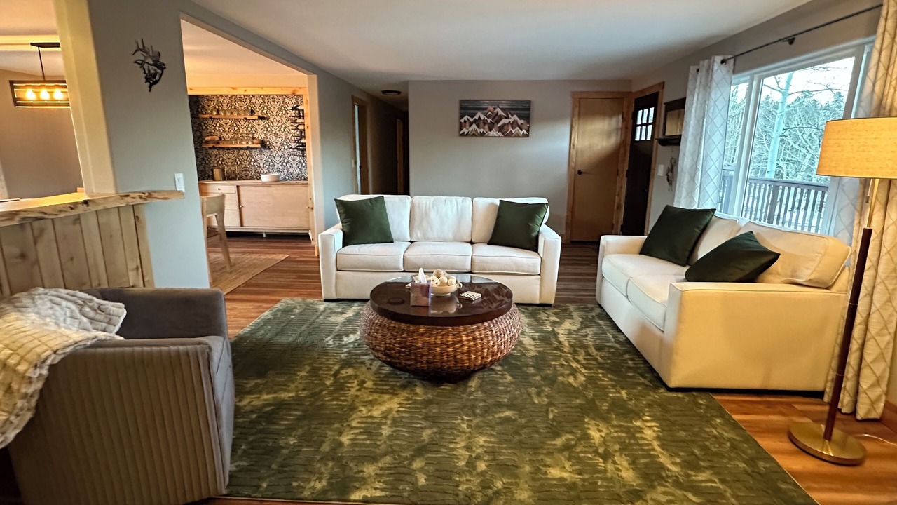 Photo of Livingroom in Black Hawk