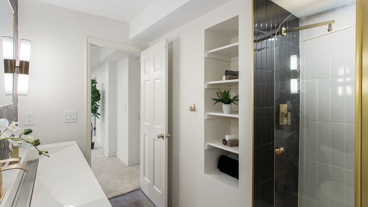 Photo of Bathroom in Skyway