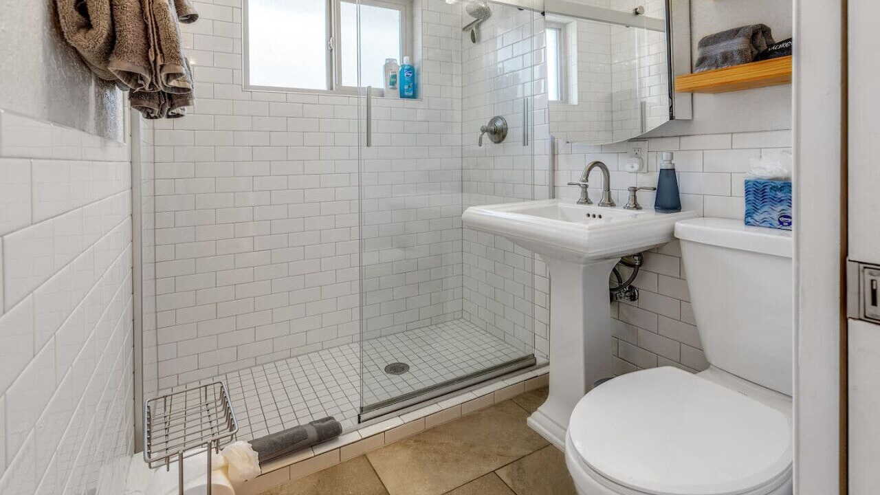 Photo of Bathroom in Speer
