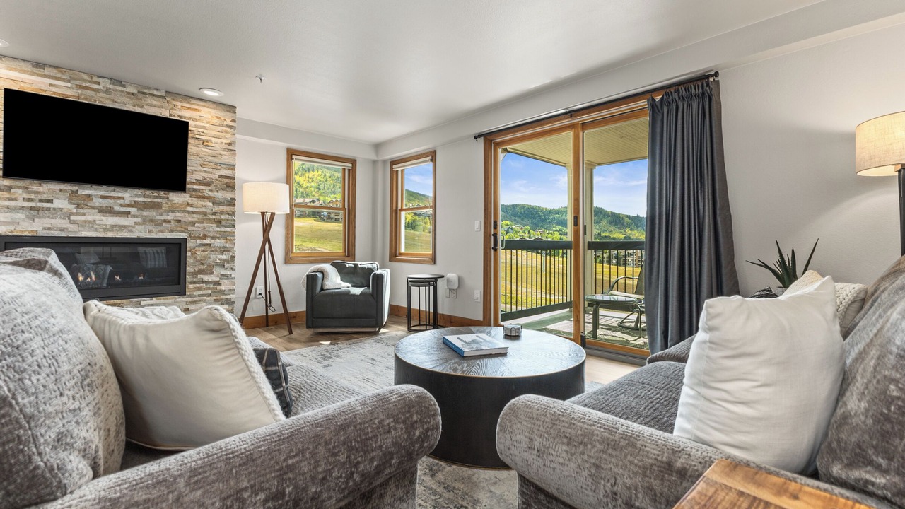 Photo of Livingroom in Steamboat Springs