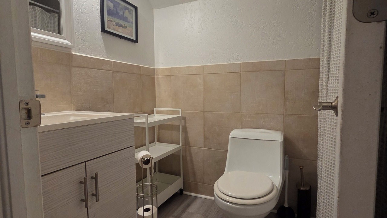 Photo of Bathroom in Speer