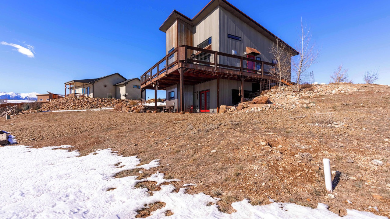 Photo of Outdoor in Silver Cliff