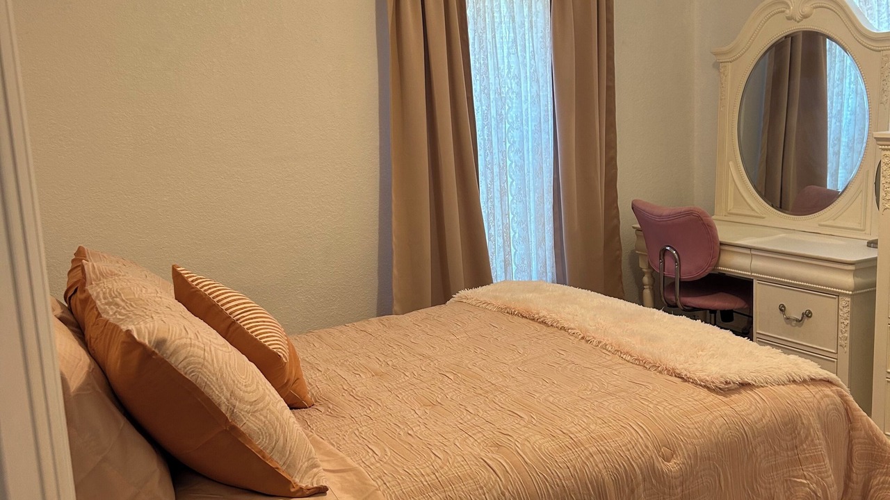 Photo of Bedroom in Arvada