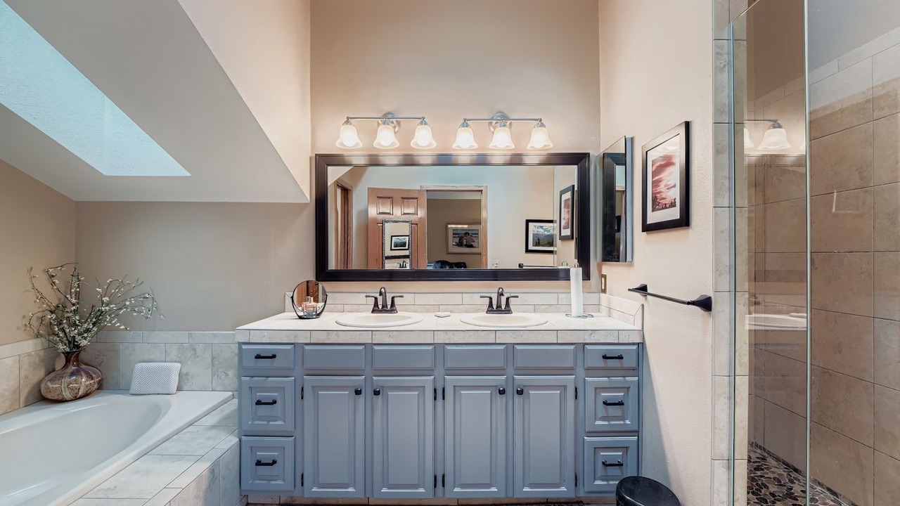 Photo of Bathroom in Genesse North Central
