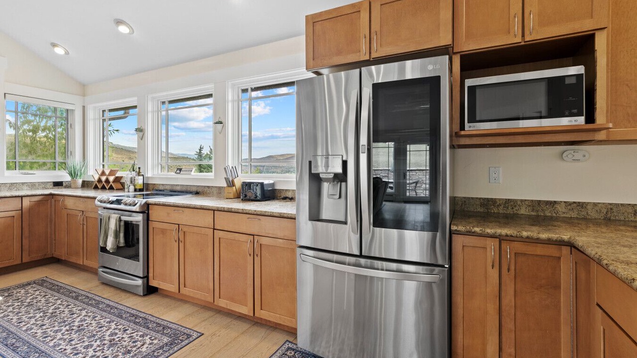 Photo of Kitchen in Edwards