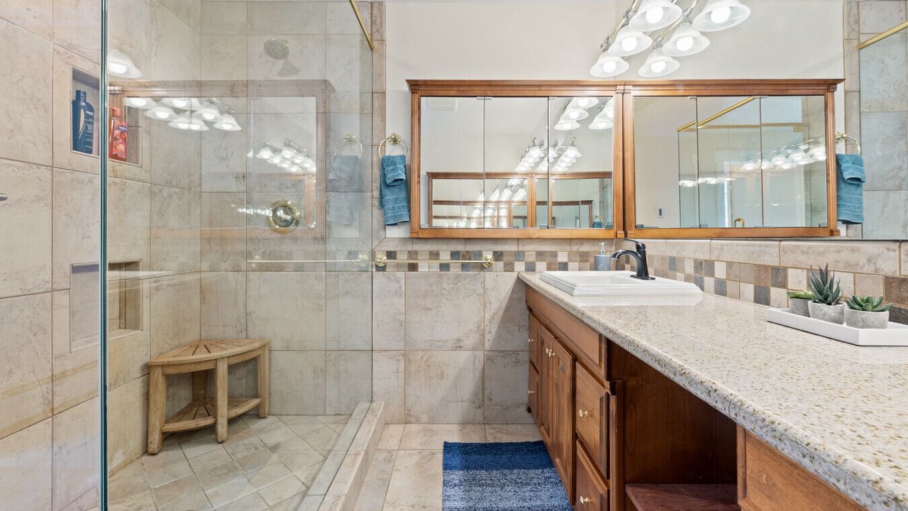 Photo of Bathroom in Edwards
