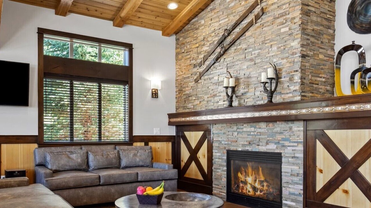 Photo of Livingroom in Granby