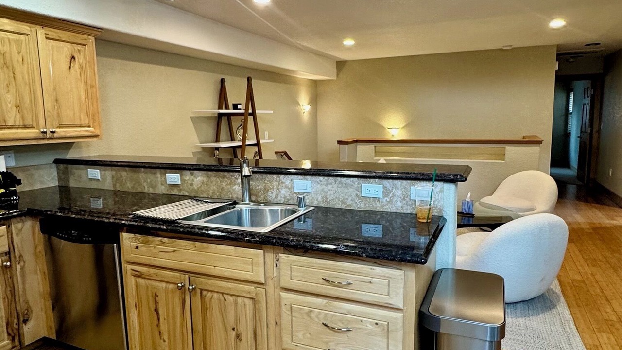 Photo of Kitchen in Tahoe Island