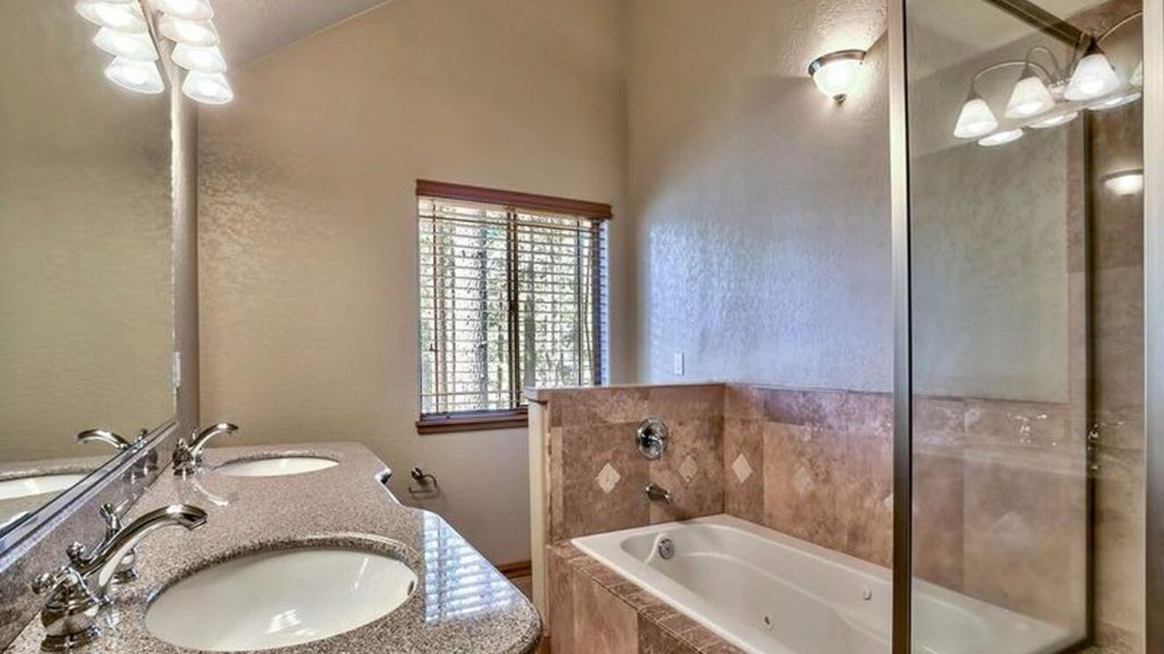 Photo of Bathroom in Tahoe Island
