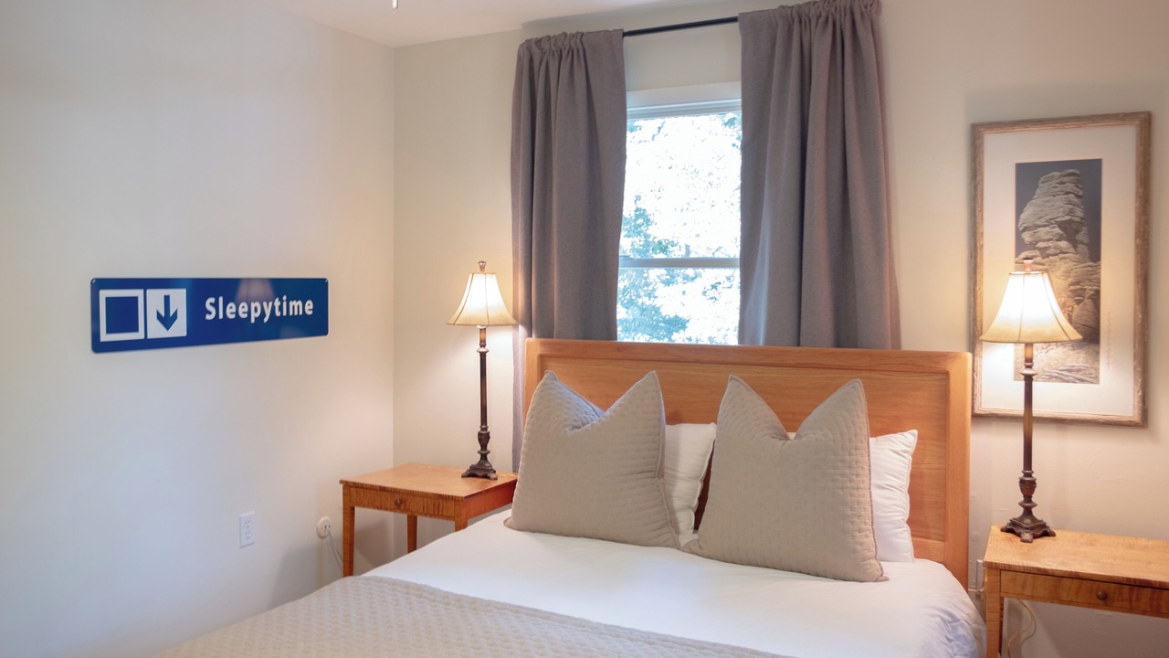 Photo of Bedroom in Innsbruck Meadows