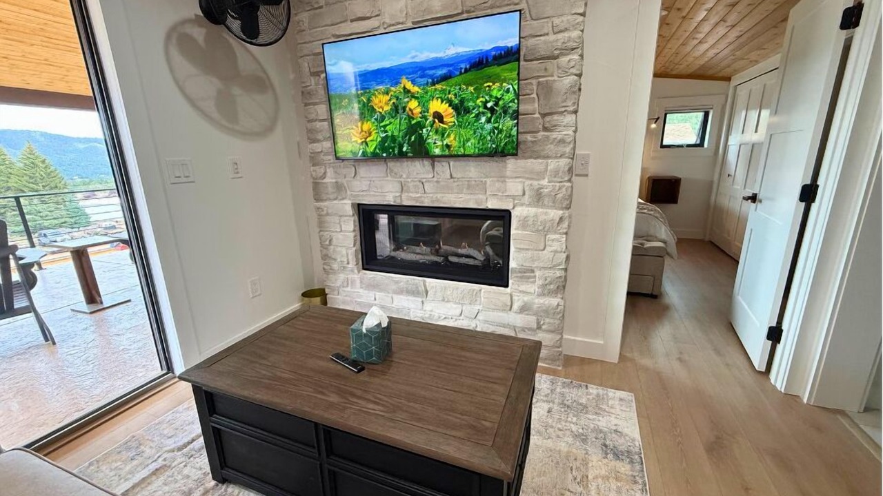Photo of Livingroom in Woodland Park