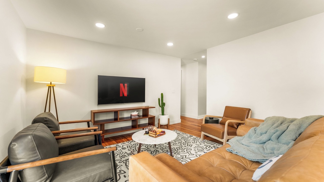 Photo of Livingroom in South Westminster