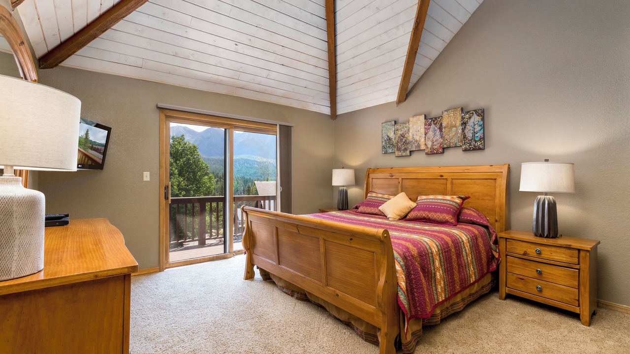 Photo of Bedroom in Purgatory