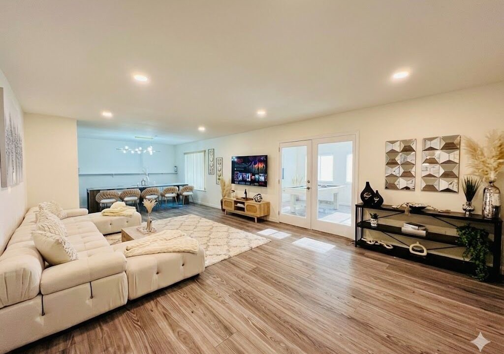 Photo of Livingroom in Castlewood