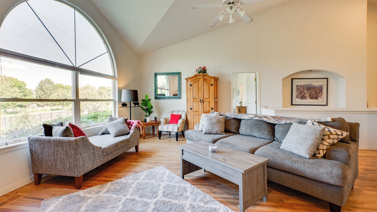 Photo of Livingroom in Longmont