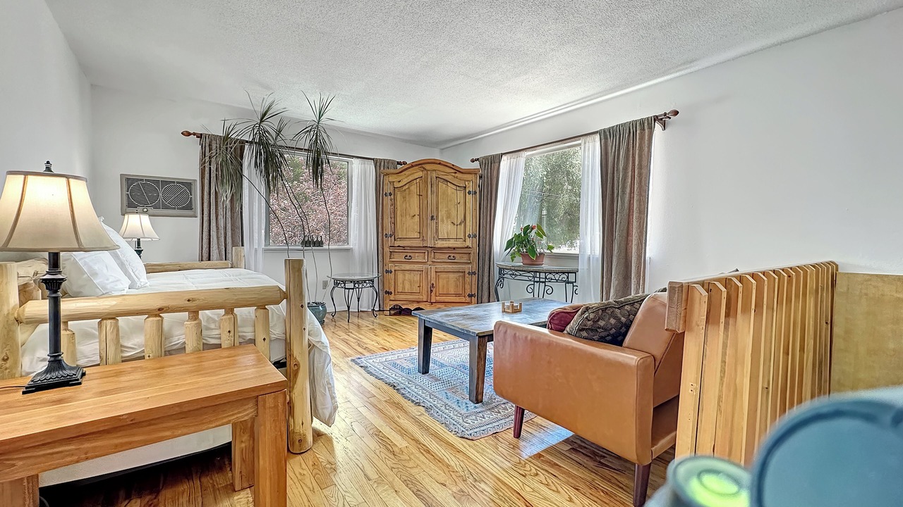 Photo of Bedroom in Paonia