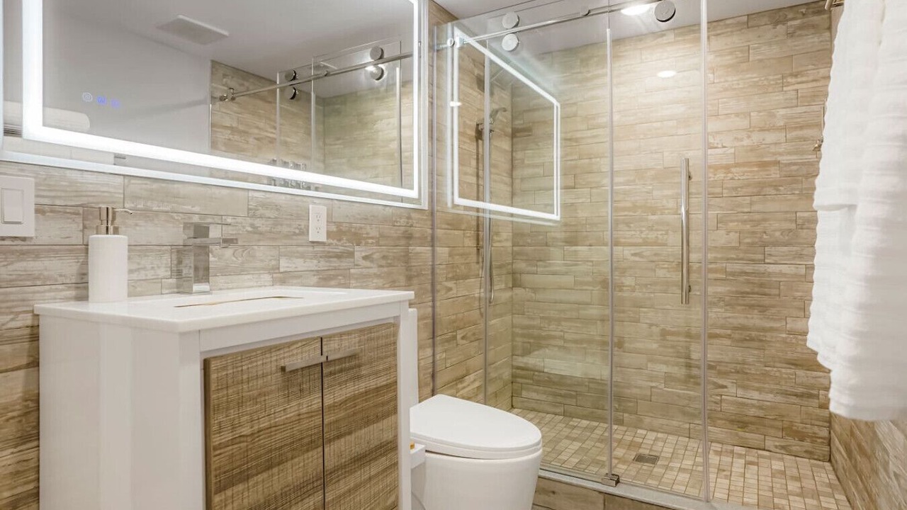 Photo of Bathroom in Barnum
