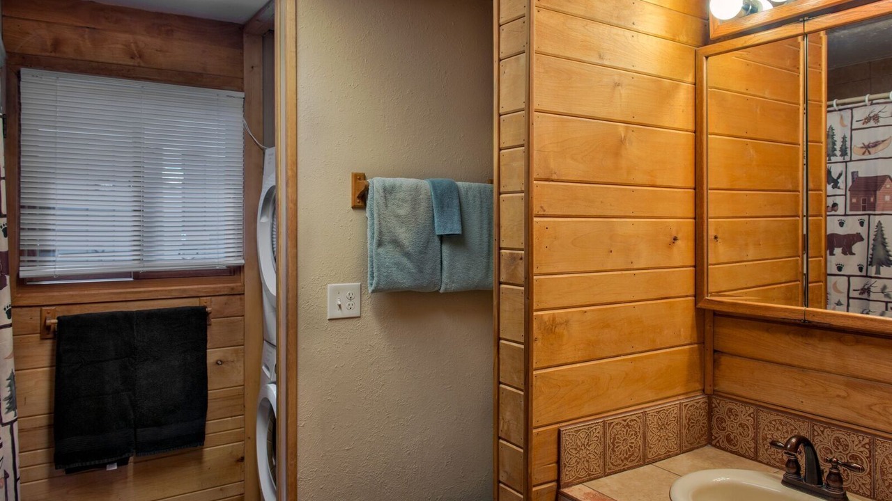 Photo of Bathroom in Baldy Mountain
