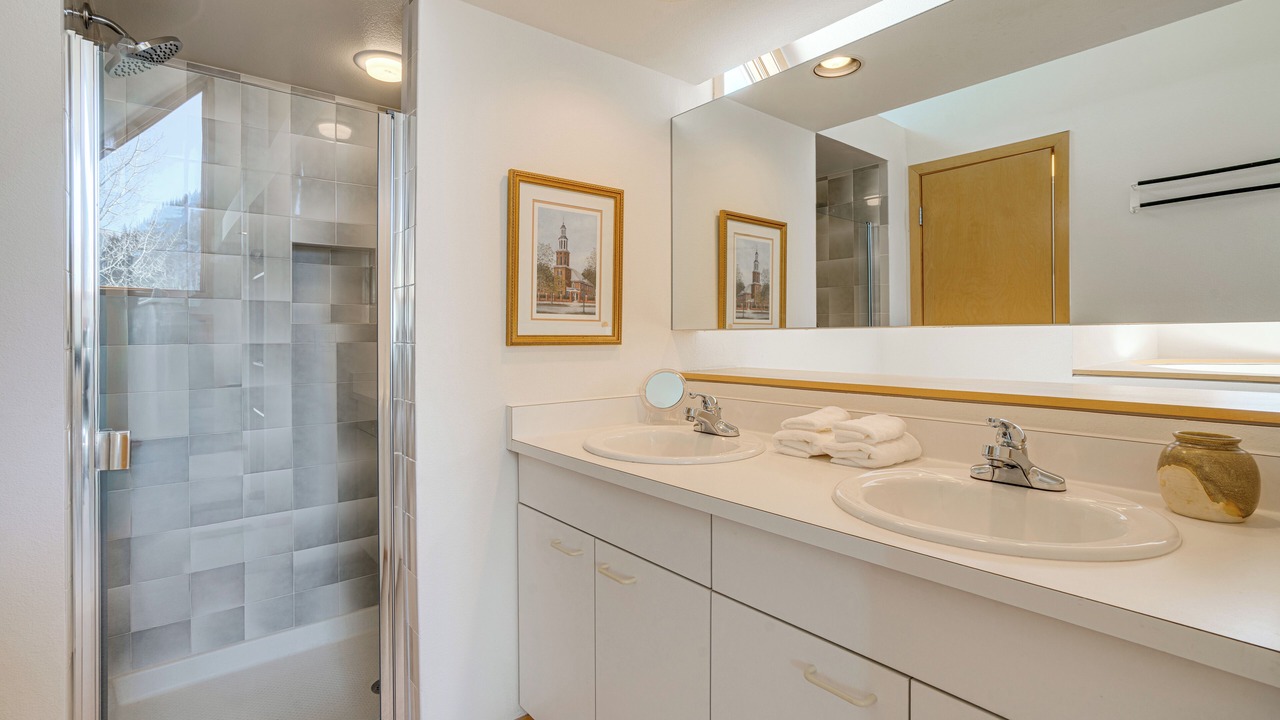Photo of Bathroom in Frisco