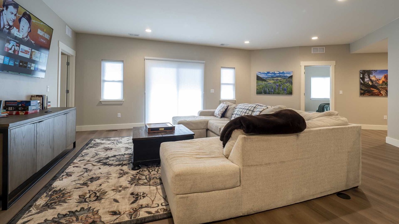 Photo of Livingroom in Grand Elk Ranch