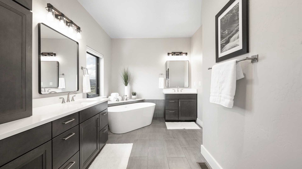 Photo of Bathroom in Grand Elk Ranch