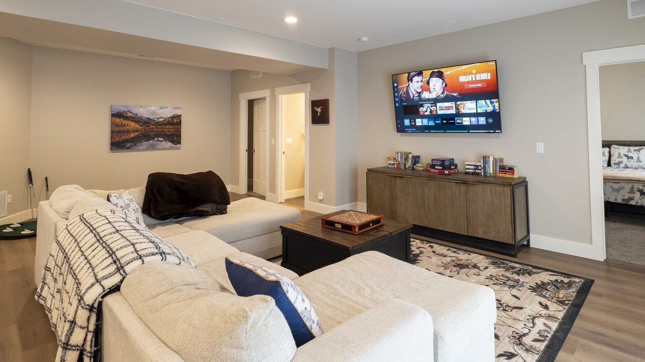 Photo of Livingroom in Grand Elk Ranch